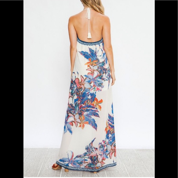 🌟SALE🌟Floral Maxi Dress - Picture 4 of 7